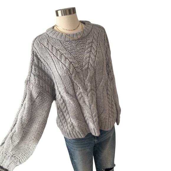 aerie Sweaters - aerie gray cable knit crewneck sweater acrylic blend S